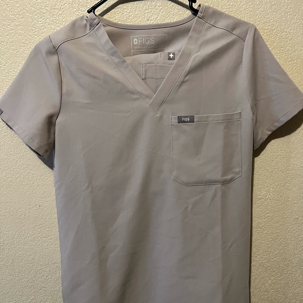 Figs Scrub Set